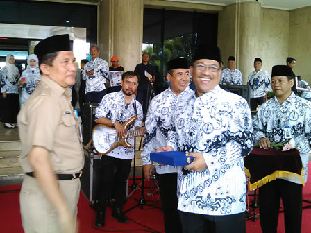 Pencarian PGRI Kota Probolinggo - Persatuan Guru Republik Indonesia Cabang Kota Probolinggo